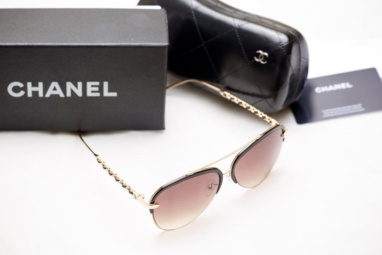 Acheter un sac Chanel : Timeless ou 2.55 ?